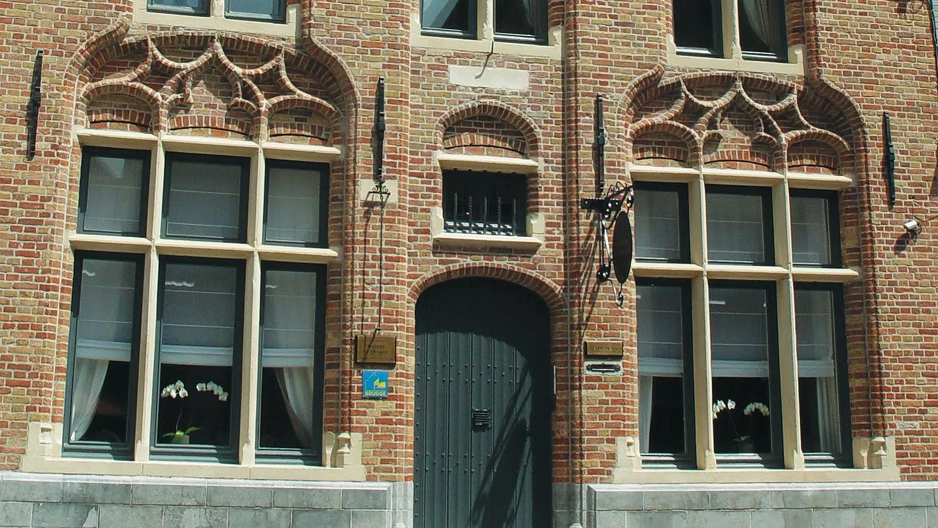 B&B Maison Le Dragon Bruges Bed & Breakfast